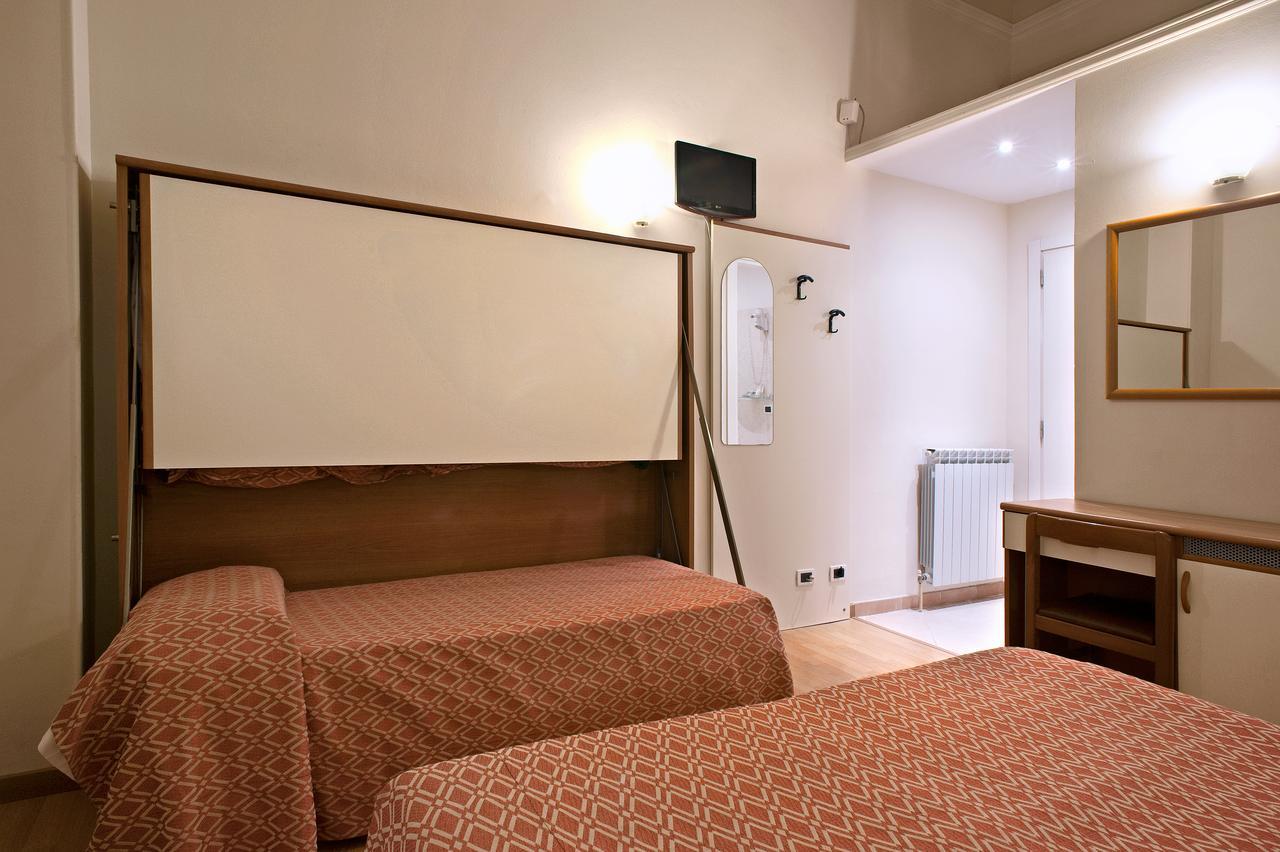 Via Marsaglia Rooms Sanremo Exteriör bild